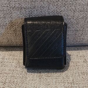 Off-White Keyring Airpod Case•2"X2.5"•Used